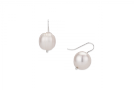 view02 thumbnail image for Circle Pearl Dangle Earrings