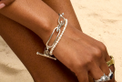 view01 thumbnail image for White Freshwater Pearl Bracelet
