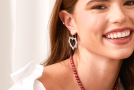 view01 thumbnail image for White Pearl Stud Earrings